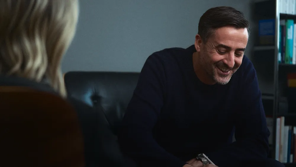 Coaching, das wirkt statt Methodenchaos. Bild einer Coachingsitzung mit Dr. Daniel Holzinger.